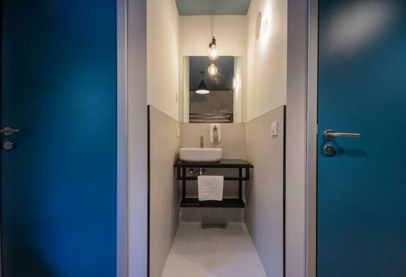 اتاق استاندارد سه نفره, Font Andorra Hostel by Nexta