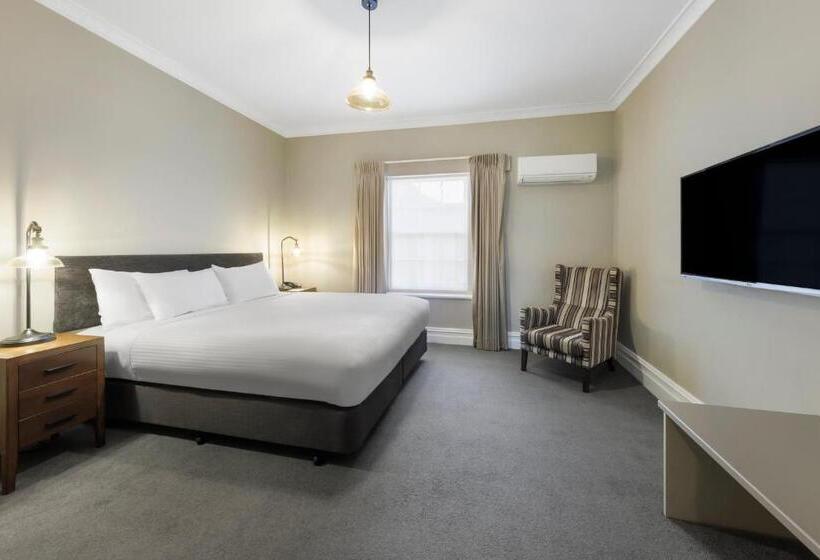 스탠다드 룸 킹사이즈 침대, Best Western Olde Maritime Motor Inn