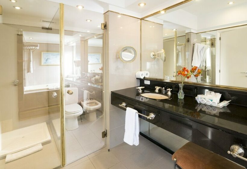 اتاق سوپریور, Claridge