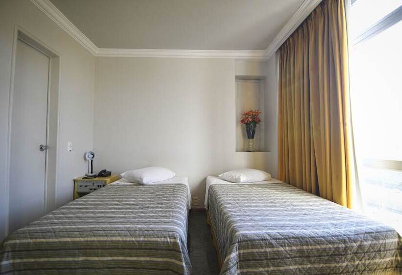 스탠다드 트리플 룸, Like U Hotel Brasília
