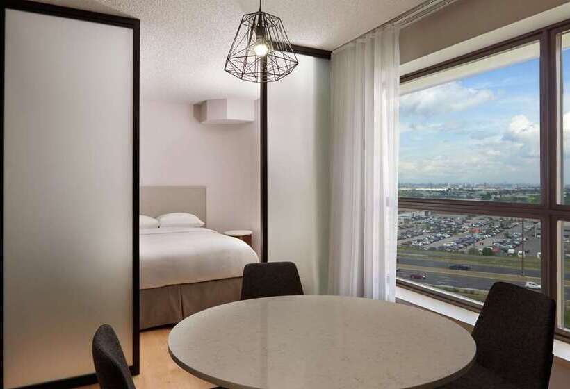 ２ベッドスイートルーム, Hilton Toronto Airport Hotel & Suites