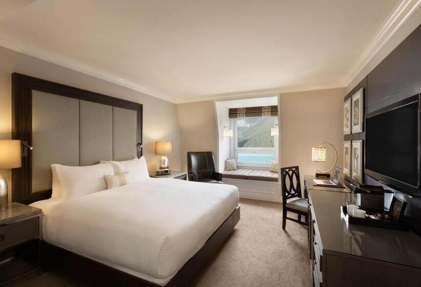 اتاق استاندارد با چشم‌انداز دریاچه, Fairmont Chateau Lake Louise