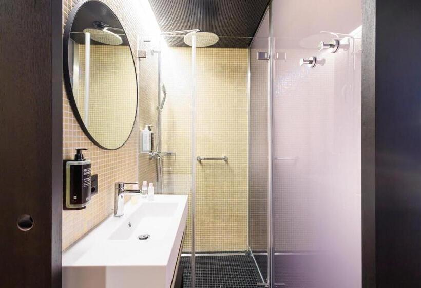 高级家庭房间, Ibis Styles Bern City