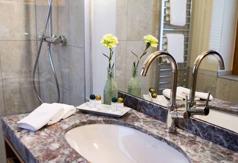 Номер Superior, Central Hotel Kaiserhof