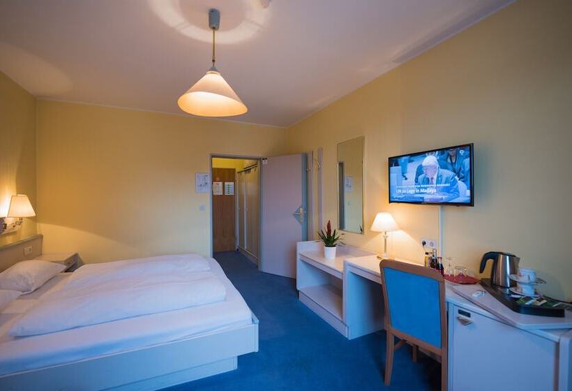 标准三人间, Tagungshotel Höchster Hof