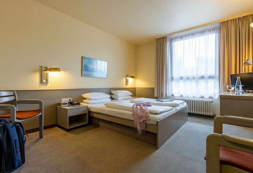 Номер Стандарт, Baden Baden