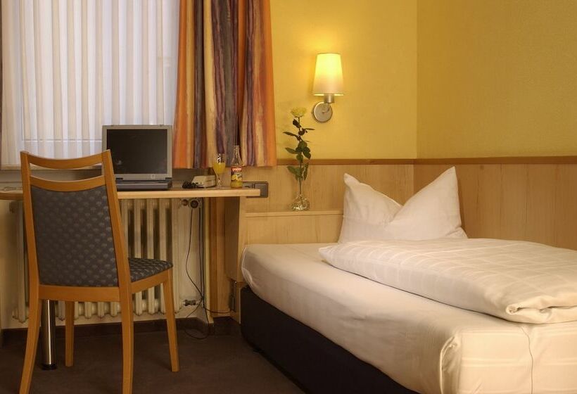 Номер Стандарт Индивидуальный, City Partner Hotel Strauss