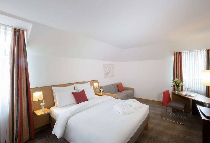 Номер Deluxe, Dorint Hotel Würzburg