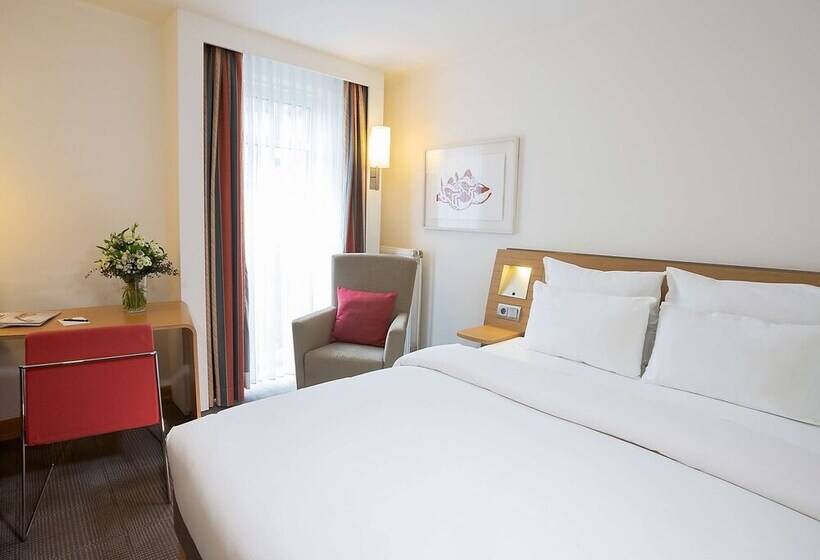 Номер Комфорт, Dorint Hotel Würzburg