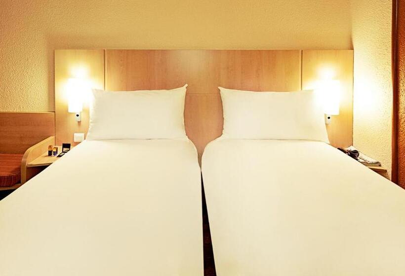 스탠다드 룸, Ibis Clermont Ferrand Sud Herbet