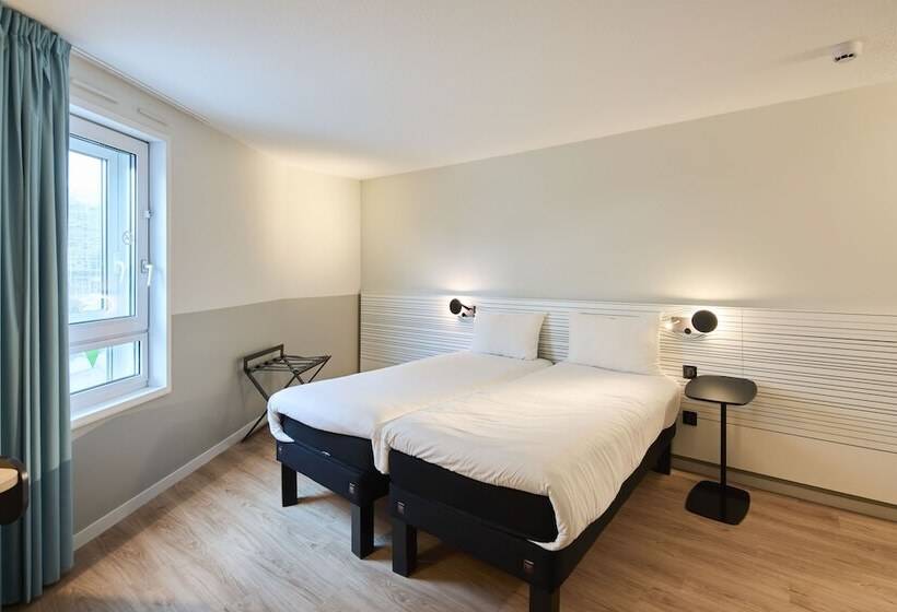 Номер Стандарт, Ibis Styles Paris Poissy