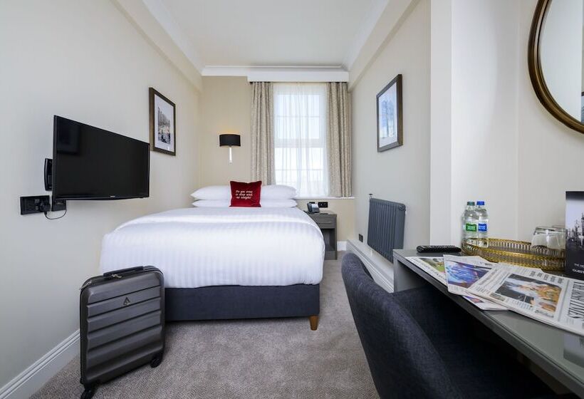 스탠다드 룸, The Metropole Hotel Cork