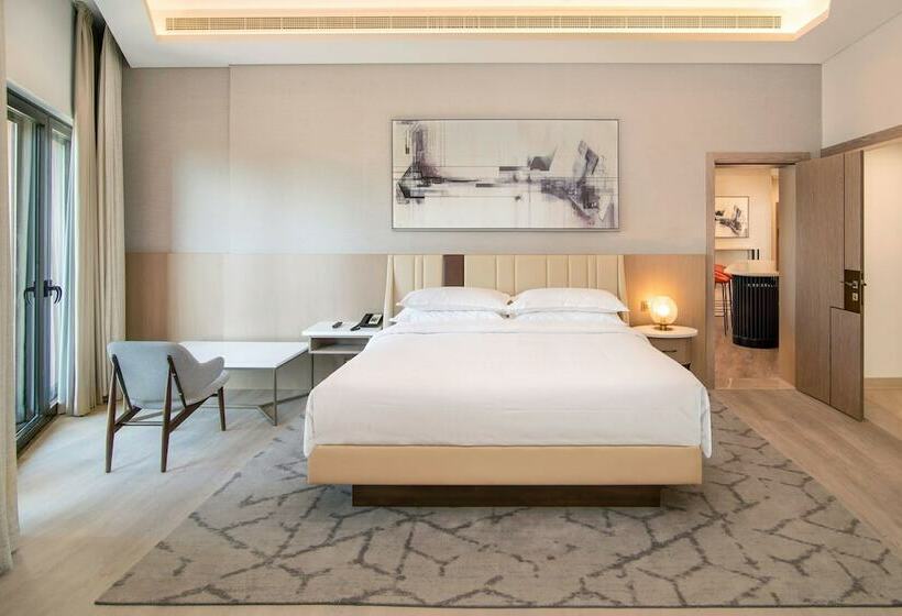 Люкс 2 Спальни, Sheraton Abu Dhabi Hotel & Resort