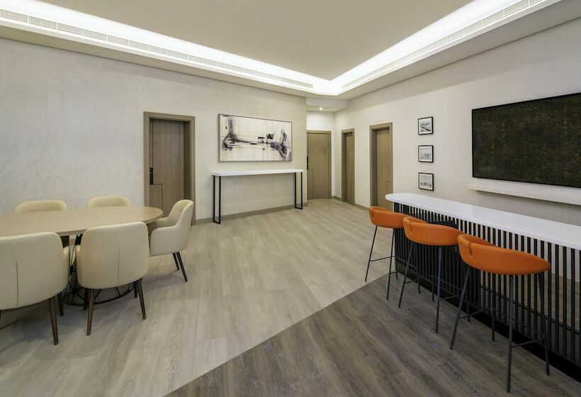 Люкс 2 Спальни, Sheraton Abu Dhabi Hotel & Resort