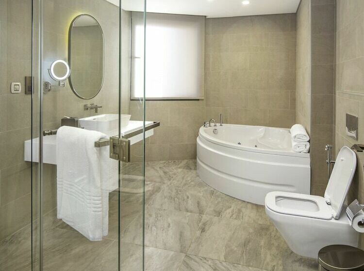 Suite Executive, Sheraton Abu Dhabi Hotel & Resort