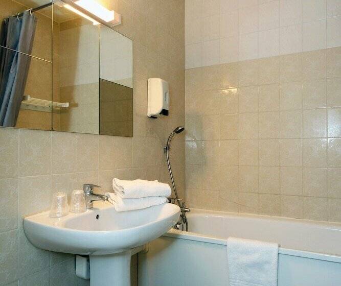Номер Стандарт, Le Lagon