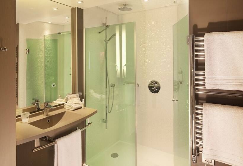 Полулюкс, Hôtel & Spa Oceania L Univers Tours
