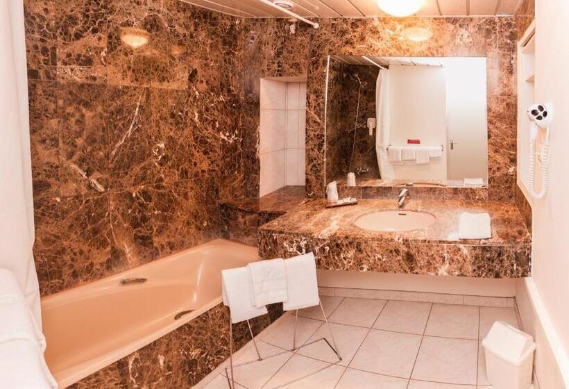 Апартаменты 1 Спальня, Logis Hôtel Cartier