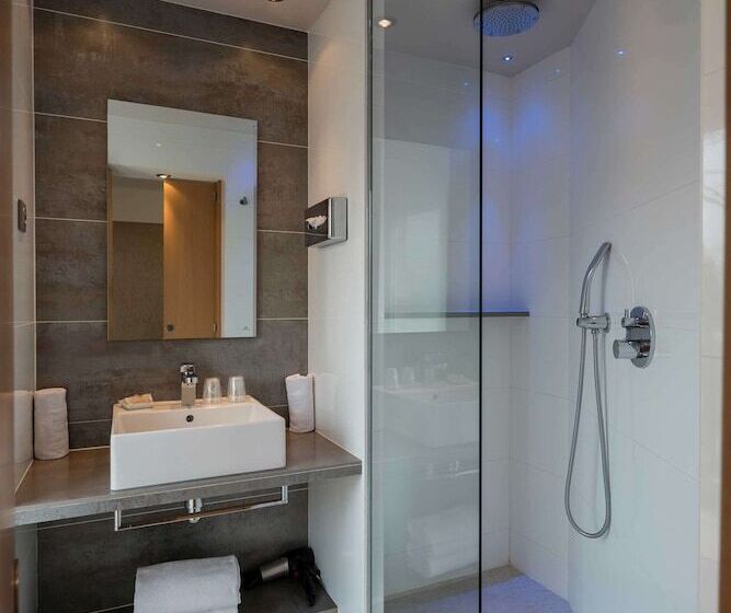 Номер Executive, Best Western Plus Le Lavarin