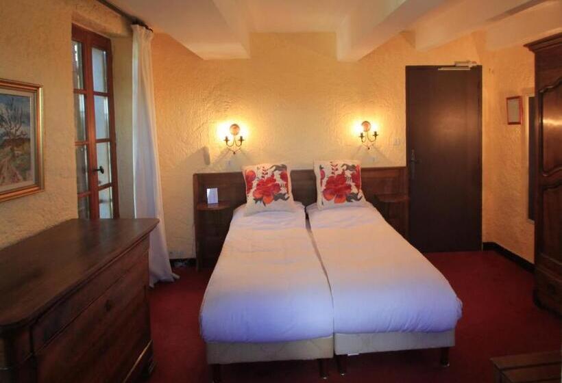スタンダードルーム, Hostellerie Le Beffroi