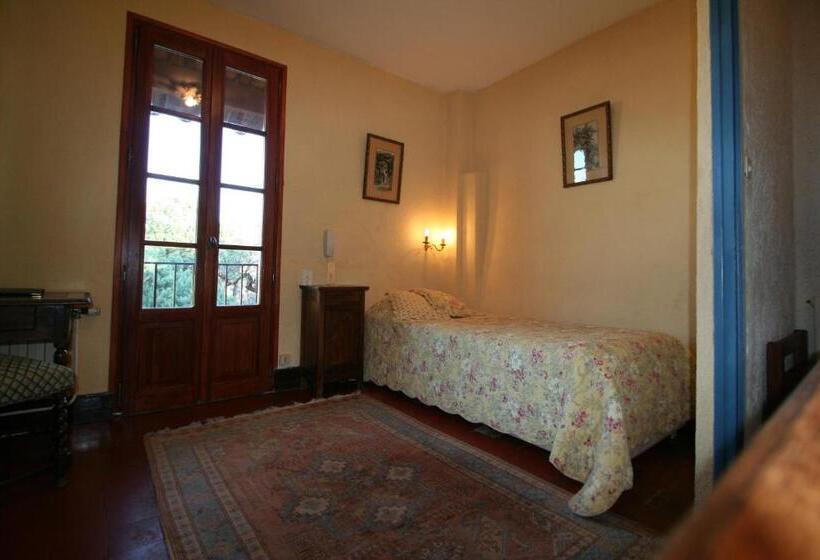 スタンダードシングルルーム, Hostellerie Le Beffroi