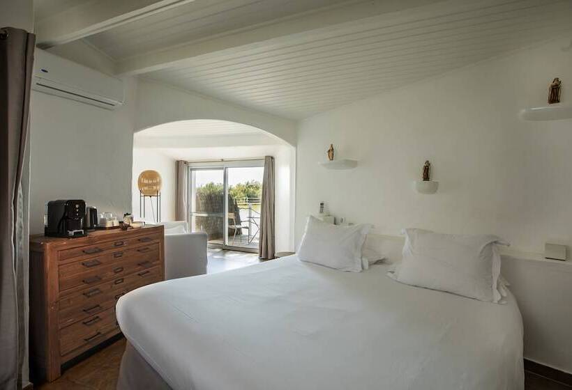 デラックスルーム, Mas De La Fouque   Hôtel & Spa