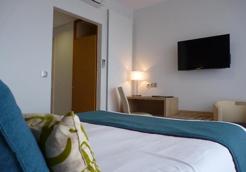 수피리어 룸, Logis Hôtel Notre Dame   Restaurant Ouvert Midi Et Soir Sauf Dimanche Soir