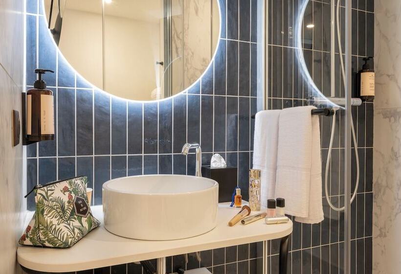 스탠다드 룸 더블 침대, Mercure La Rochelle Vieux Port
