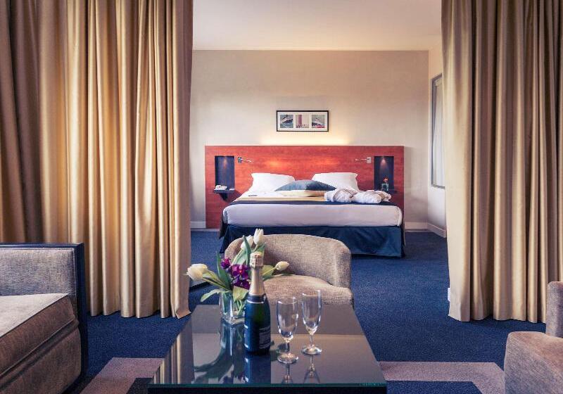 Люкс, Mercure Maurepas Saint Quentin