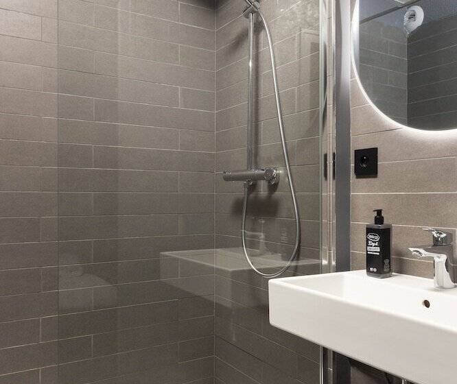 Номер Стандарт Двуспальная Кровать, Ibis Marseille Centre Prefecture