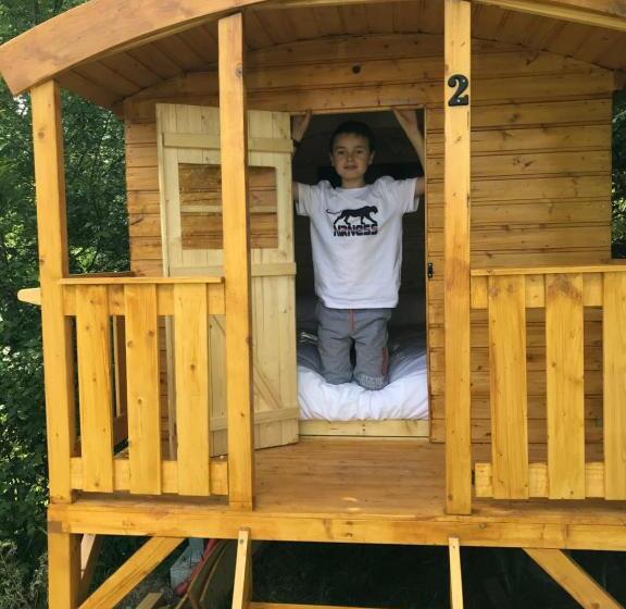 Standard Tent, Le Relais De La Forge