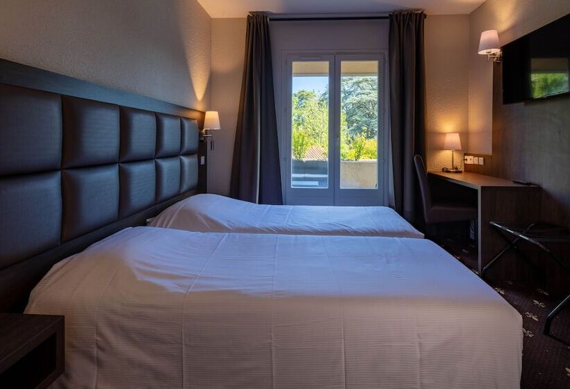 Номер Стандарт, Logis Hotel Noemys Morgon