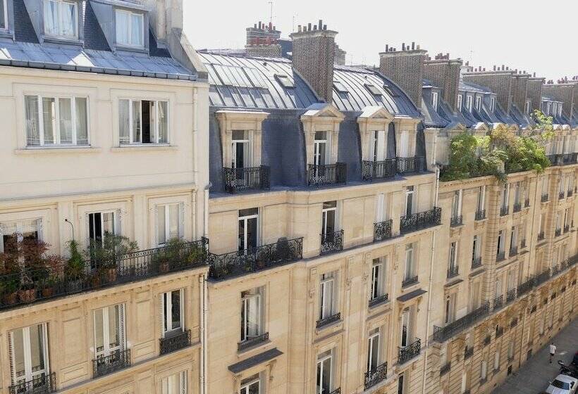 سوئیت جونیور پریمیوم, Sofitel Paris Arc De Triomphe