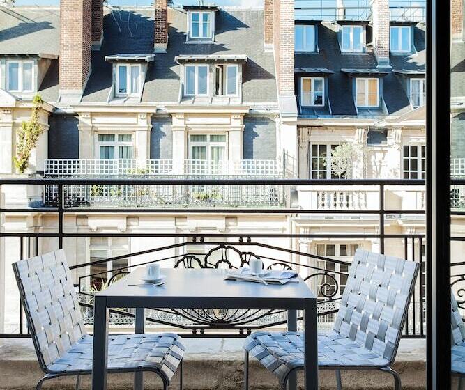 سوییت جونیور, Sofitel Paris Arc De Triomphe