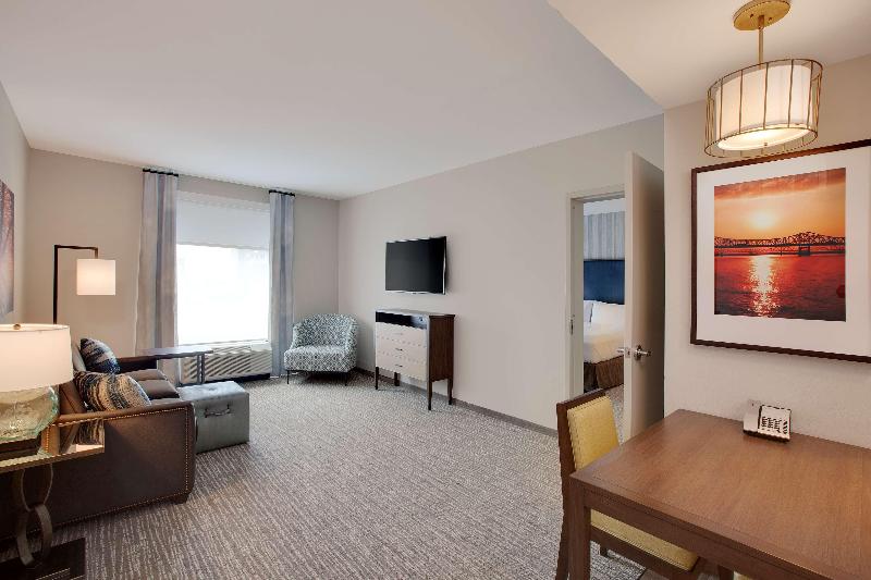 سوییت جونیور, Sofitel Paris Arc De Triomphe