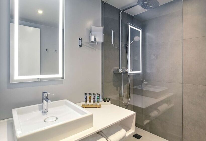 Номер Executive, Novotel Narbonne Sud A9/a61
