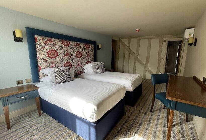 اتاق استاندارد, The George