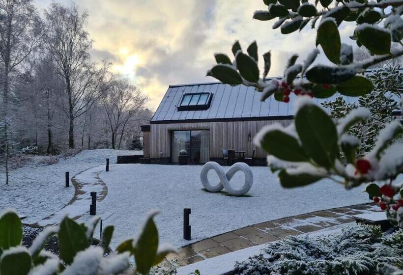 주니어 스위트, Linthwaite House
