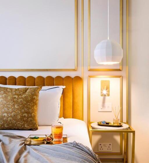 Полулюкс, Meliá London Kensington Member Of Meliá Collection