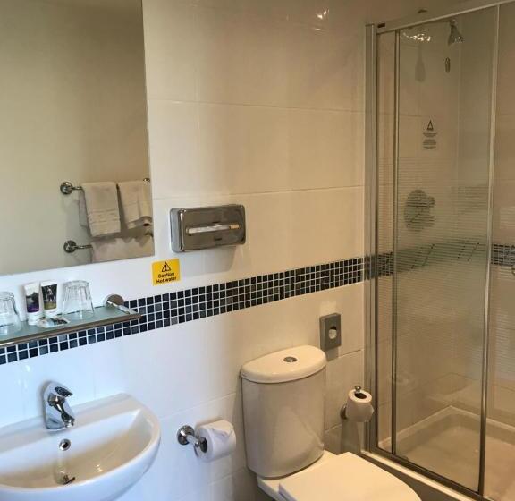 Семейный Номер, Jupiter Hotel Wetherby