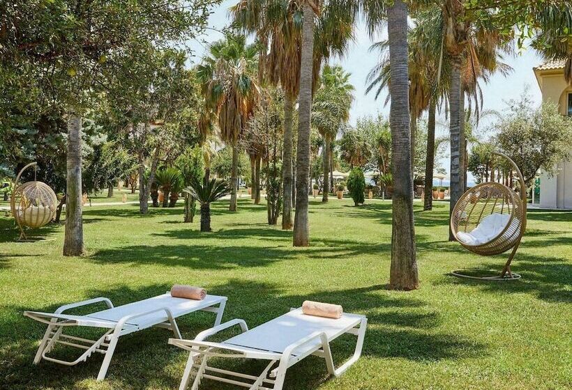 Family Connecting Room, Grecotel Filoxenia, Beach Luxury Resort
