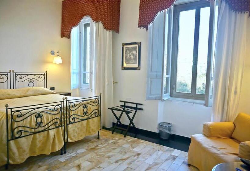 스탠다드 트리플 룸 가든 전망, Villa Las Tronas Hotel & Spa