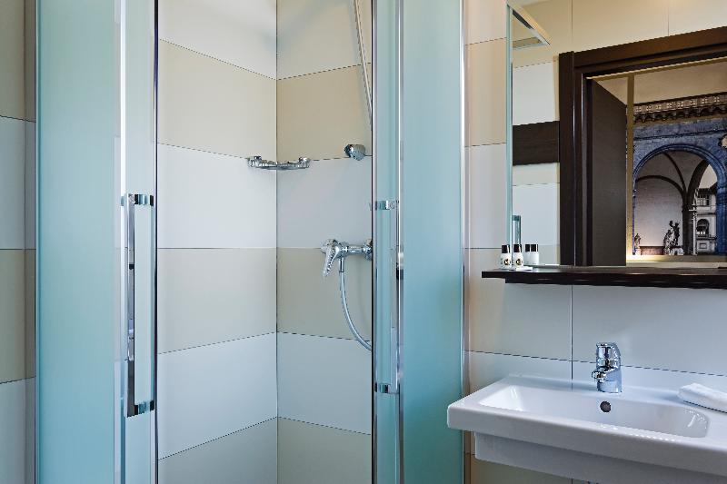 اتاق استاندارد, B&b Hotel Firenze Nuovo Palazzo Di Giustizia