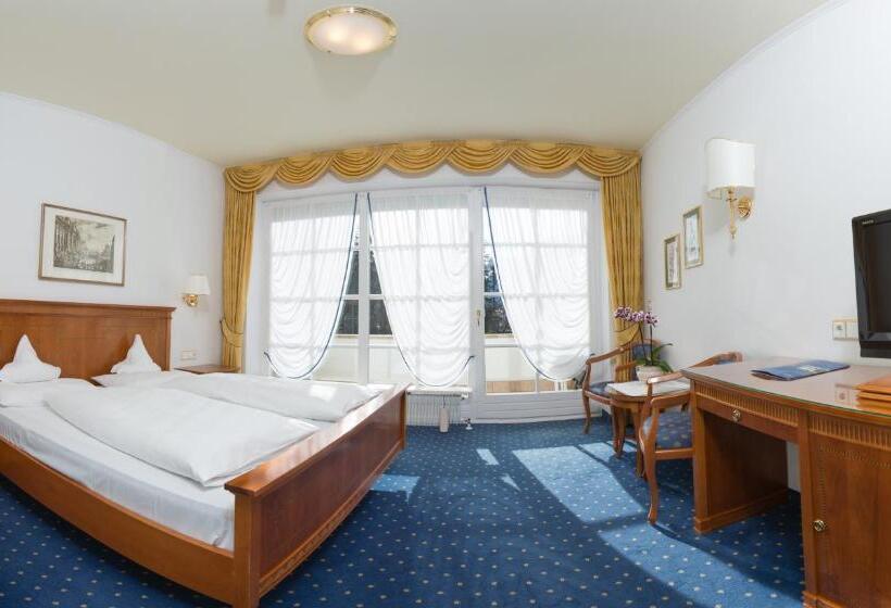 Номер Стандарт, Park Hotel Bellevue