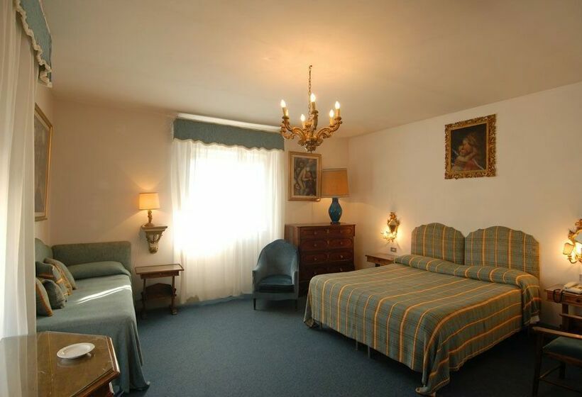 스탠다드 트리플 룸, Villa Villoresi