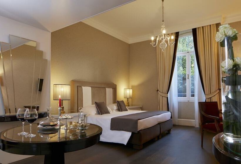 سوییت جونیور, Regency   Small Luxury Hotels Of The World