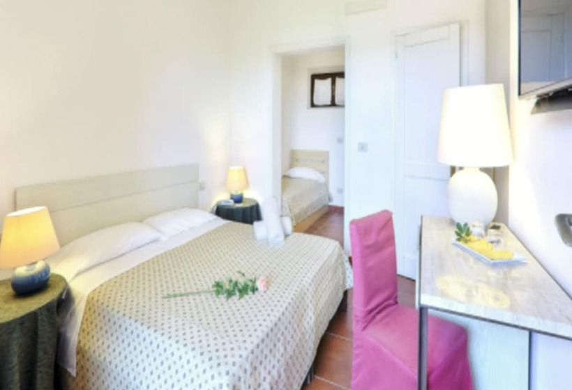اتاق استاندارد چهار تخته, Resort Le Picchiaie