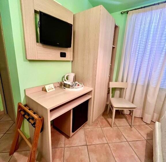 标准间, Albergo Africa