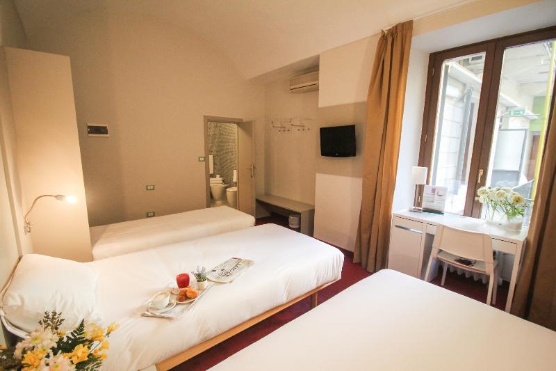 Номер Стандарт Трехместный, Green Class Hotel Astoria