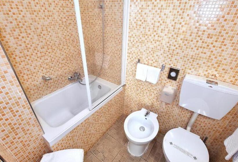 Номер Стандарт, Green Class Hotel Astoria
